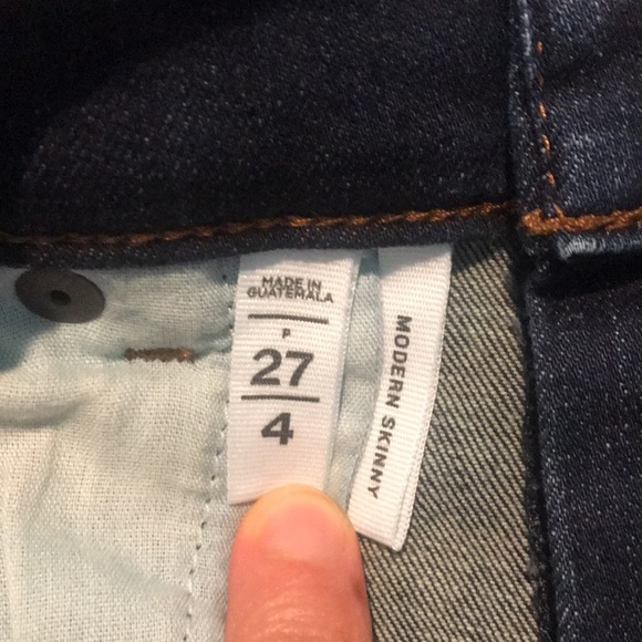 Loft Modern Skinny jeans. Dark blue denim. Size 4P. - Picture 5 of 6